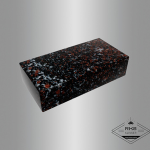 Гранитная брусчатка Гранатовый амфиболит, Пиленая, 100x200 мм