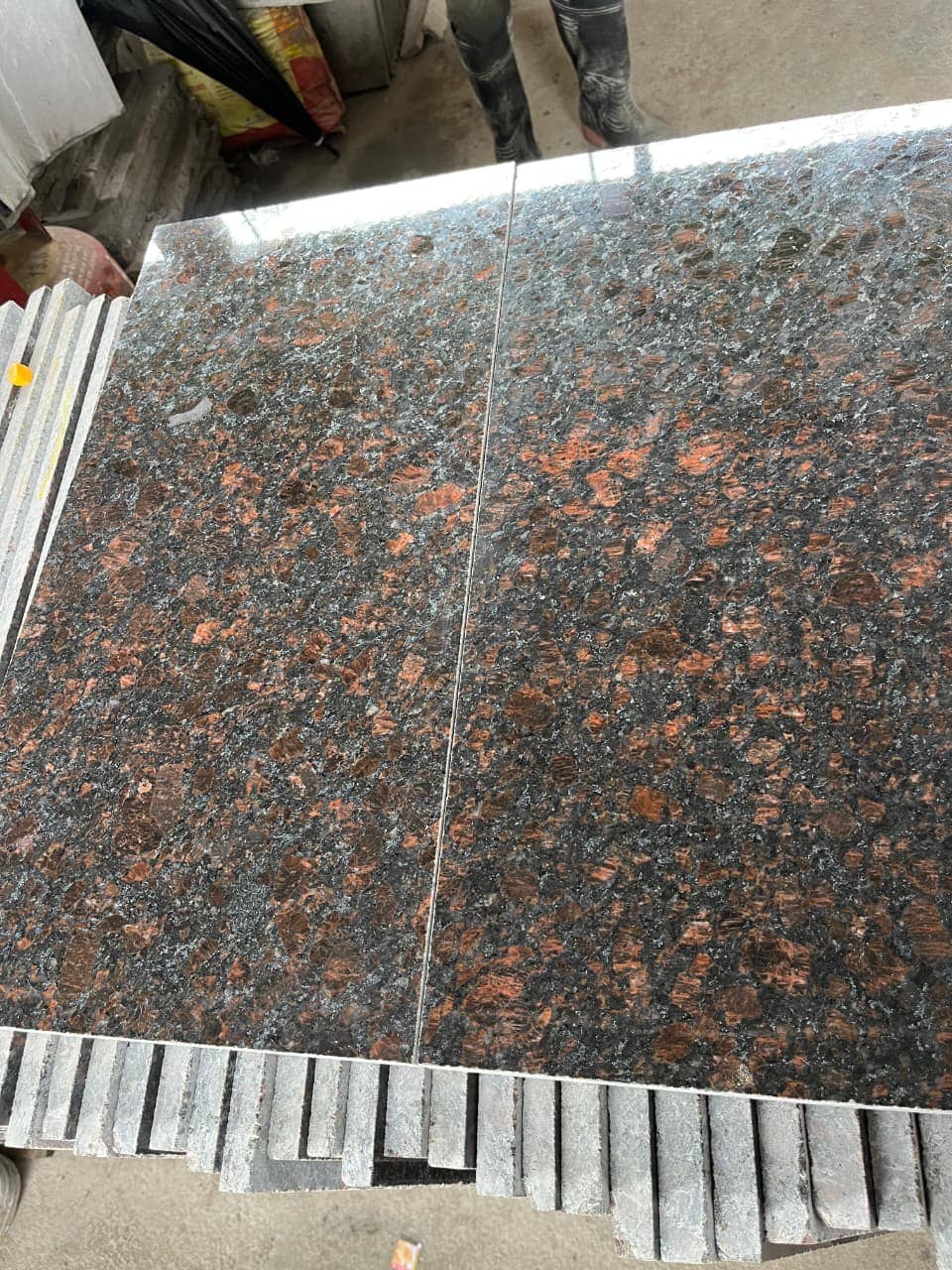 Гранитная плитка Тan Brown, Thermo/Polished 30