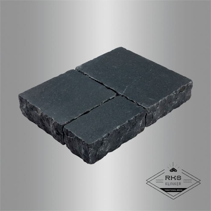 Брусчатка из известняка RKS Slate Belgian Black Ландхаус в Липецке